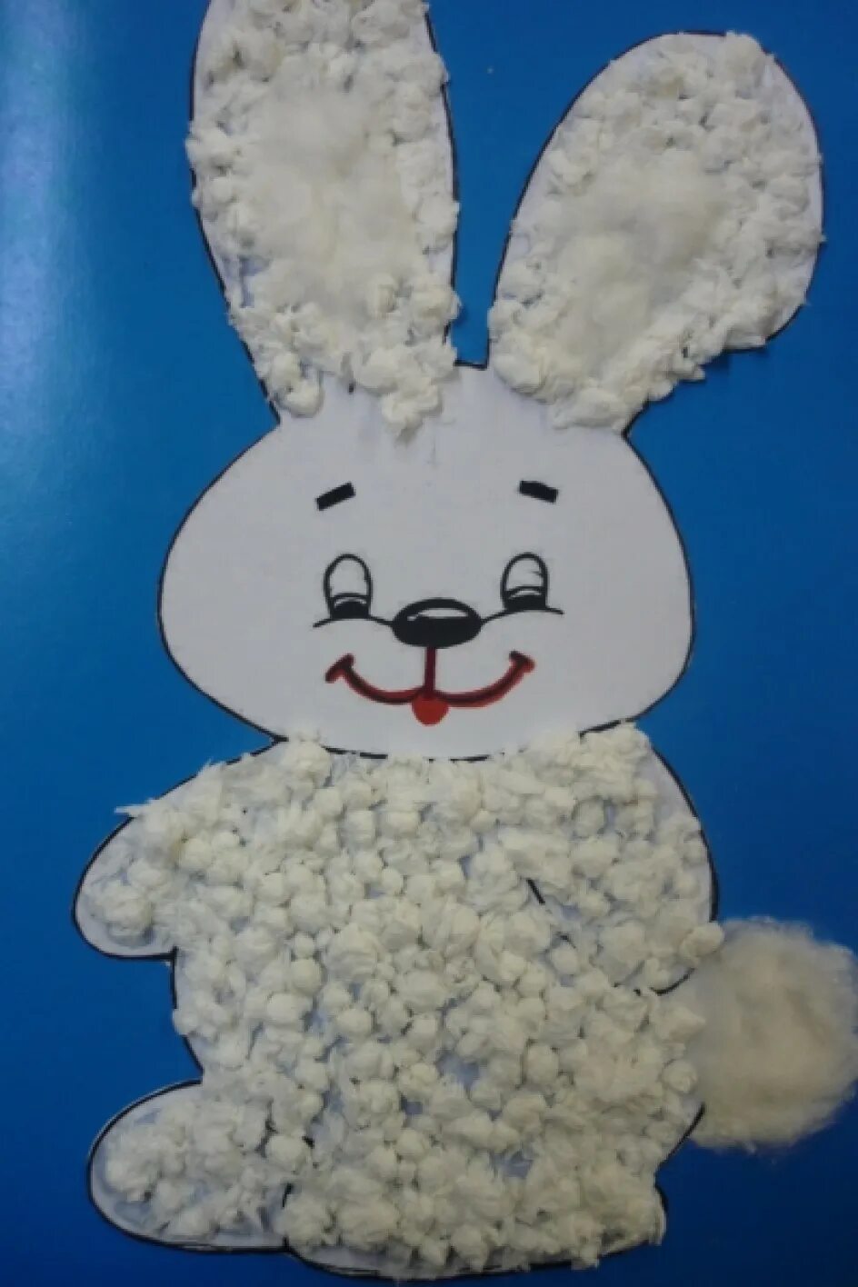 Зайчик из ватных дисков. Зайчик из ваты. аппликация заяц. аппликация заяц из ваты. поделка заяц из ваты.