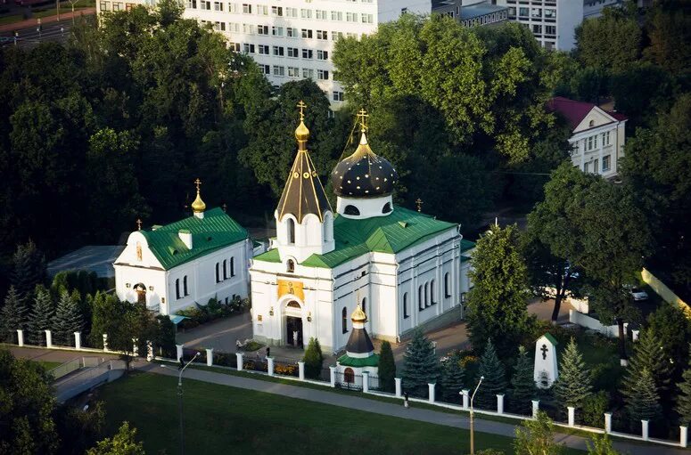 Церковь Марии Магдалины в парке Малиновка, Красногвардейский район (Санкт-Петерб