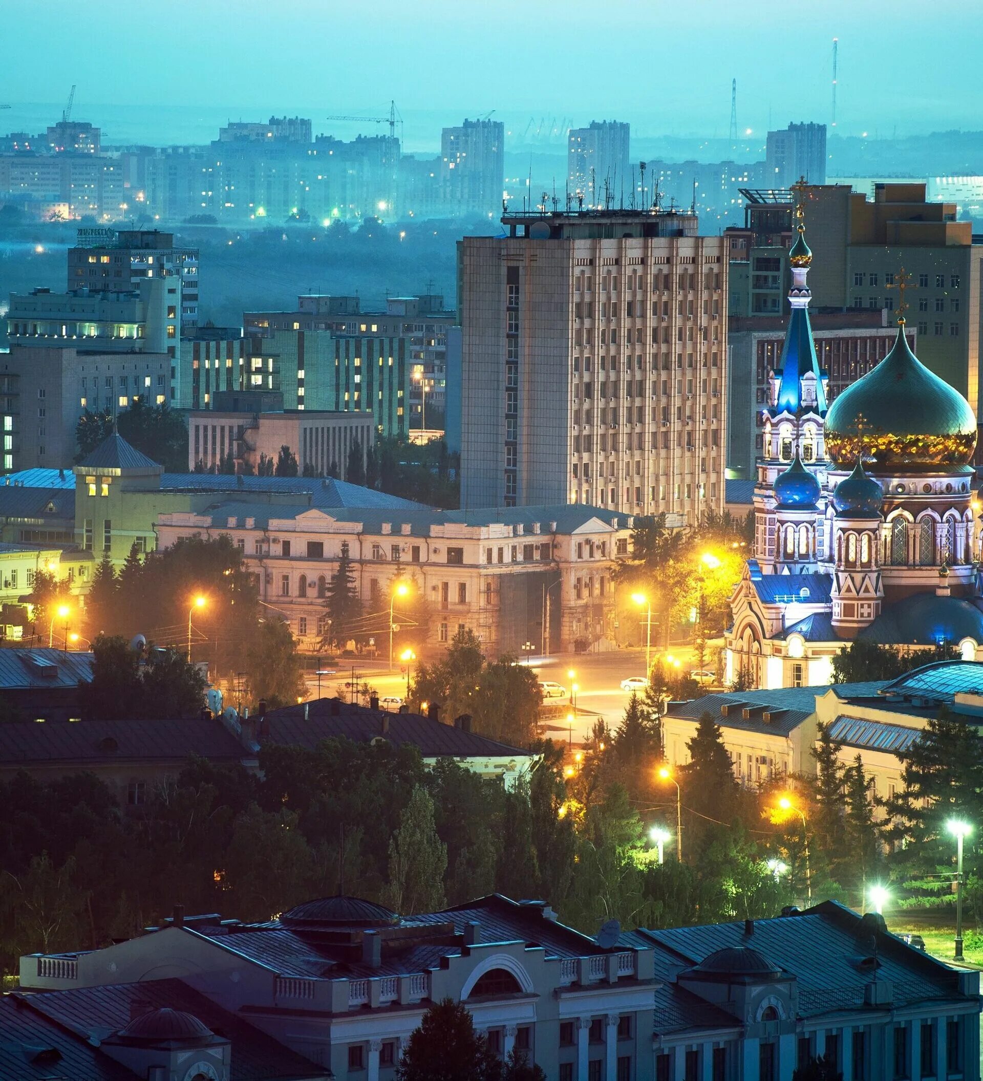 Покажи город омск. Город Омск. Омск центр города. Омск центр города ночной. Вечерний Омск.