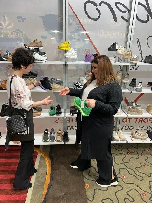 Выставка еврошуз 2023. Еврошуз выставка. Сокольники магазин обуви. Еврошуз 2023. Симфония самоцветов.