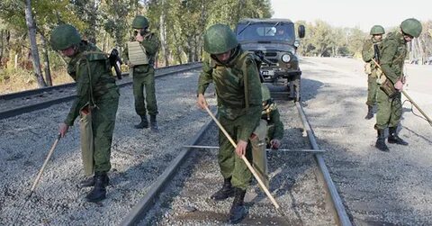 Военным путем