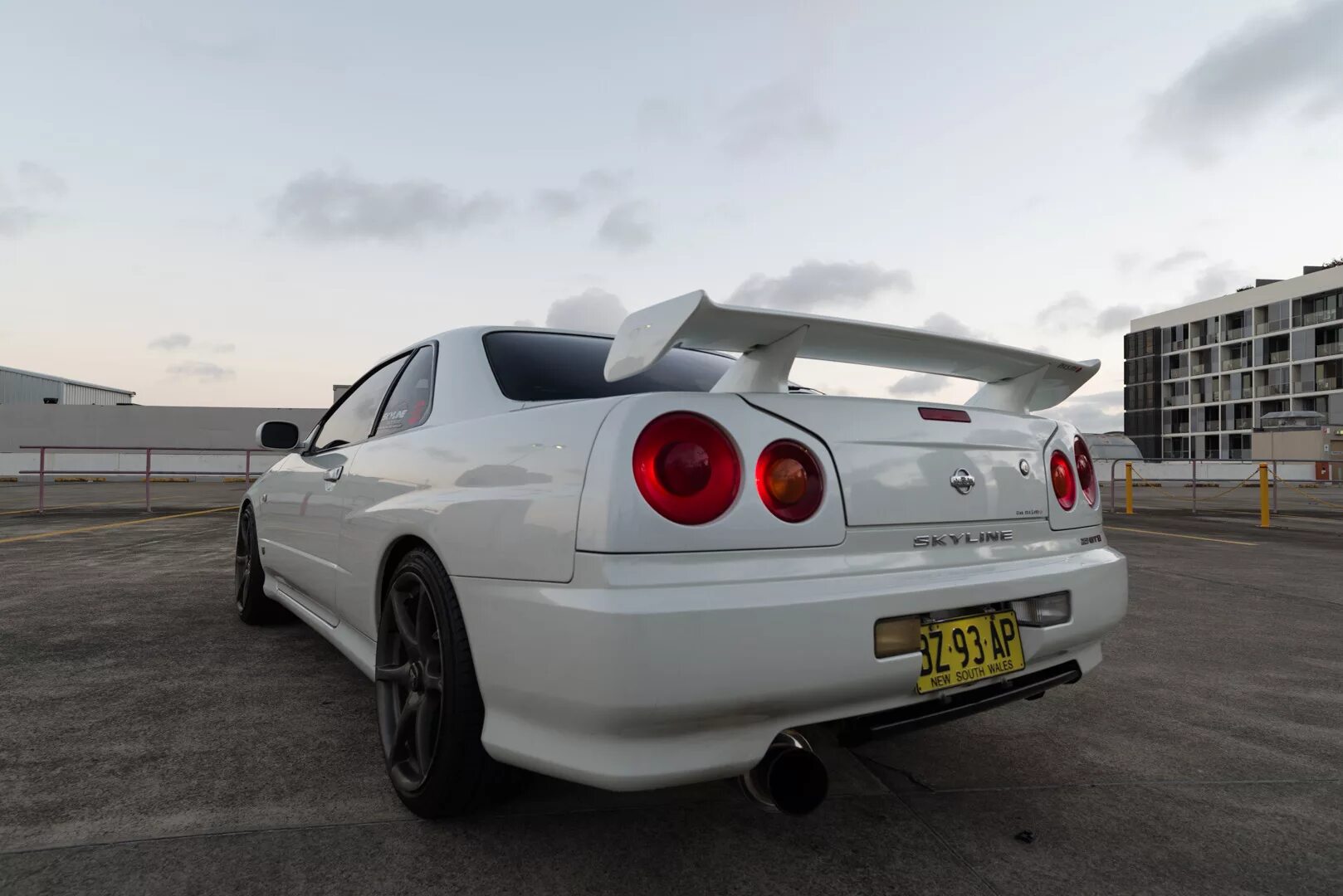 Nissan skyline v35 зимние фото. Скайлайн 3 (2020). Скайлайн 3 на русском. Nissan скайлайн 3. Линдси морган скайлайн 3.