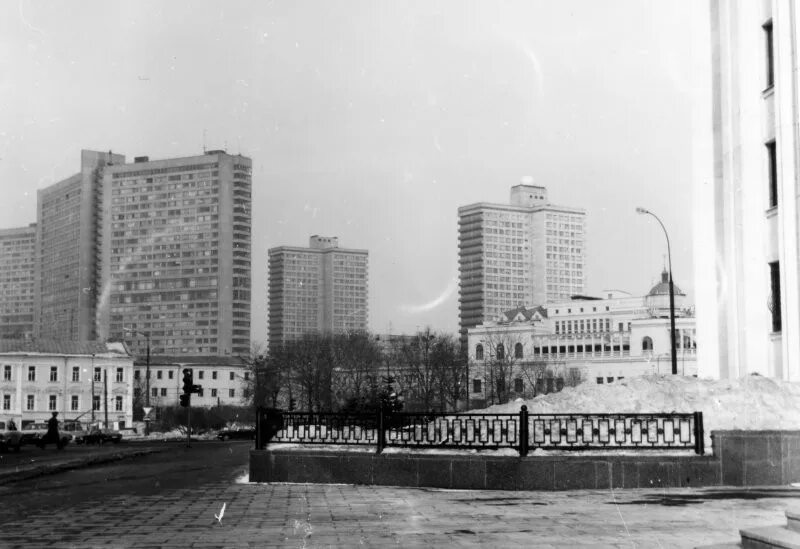 Новый арбат 1973. Тверская улица 1995. Фото москвы 80 х. Фото москвы 80 х. Фото москвы 80 х.