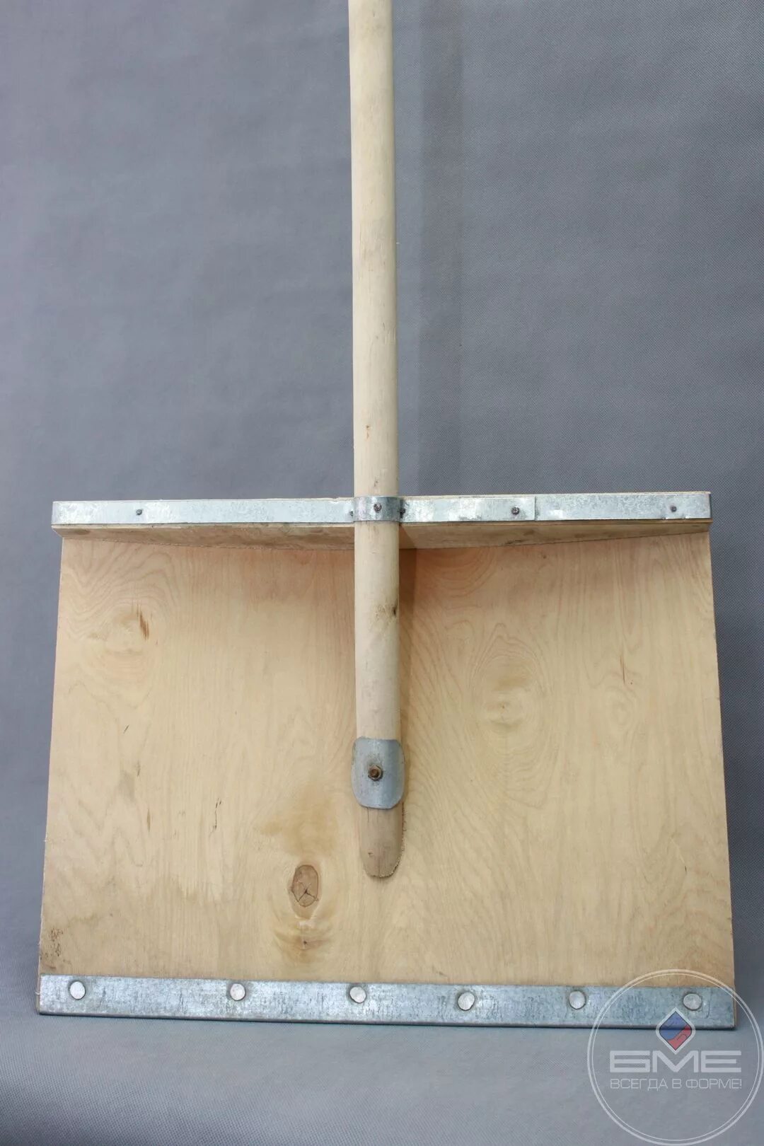 Самодельная лопата для уборки снега. Как сделать снеговую. Как сделать снеговую. Снегоуборочная лопата шустрик5. Лопата для уборки снега из фанеры.