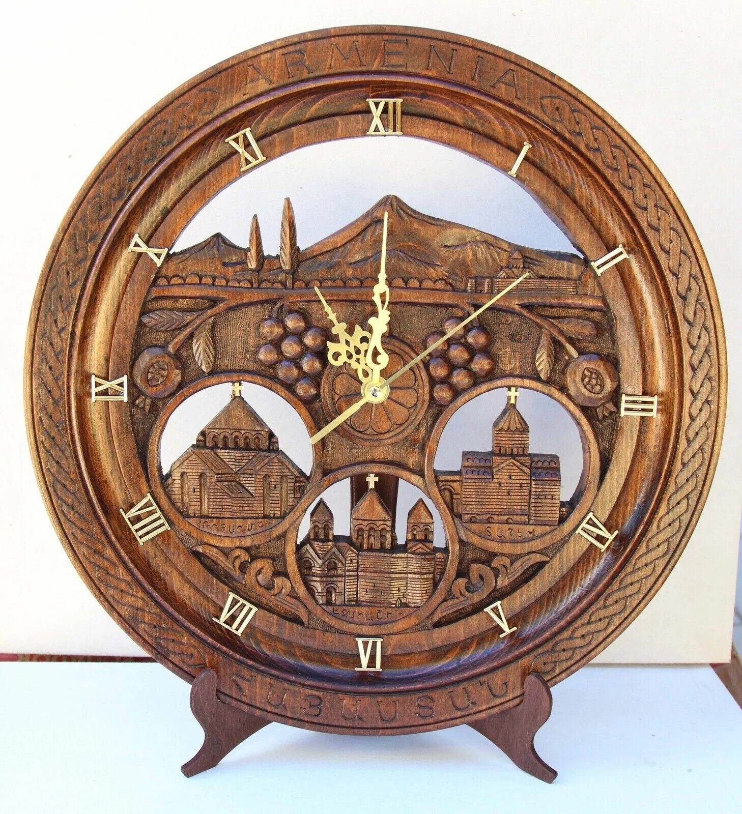 Часы Арарат. Часы armenia001. Часы AWI Армения. Армянские часы настенные. Часы армяне
