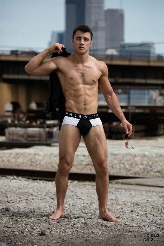 Crew model. Lance syverson. лэнс стерлинг торс. lance syverson model. клаус модель.