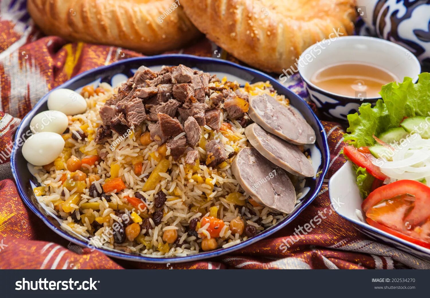 Бухара кухня. Бухара кухня. Чайханский плов ташкент. Ферганский плов сталик ханкишиев. Бухарский плов оши софи.