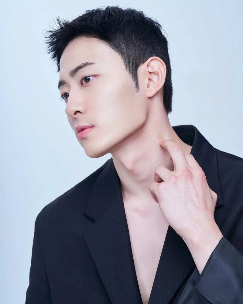 ан джон хван футболист в молодости. чхэ джон-ан. джон ан. чхэ чжон ан (chae jung ahn). джон ан.