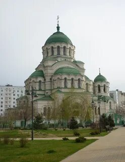 Астраханские церкви