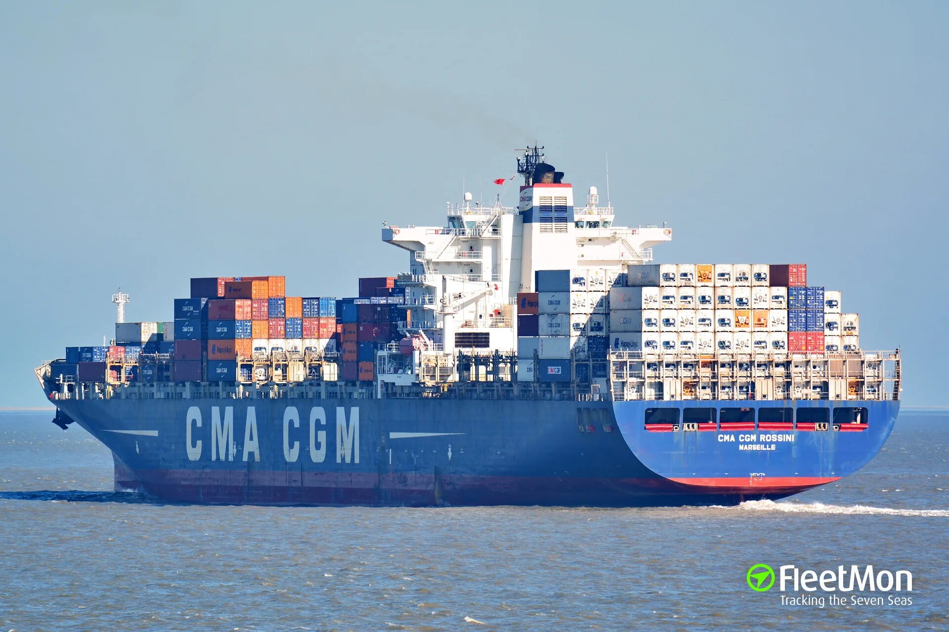 Cma shipping. Контейнеровоз cma cgm. судно cma cgm. контейнеровоз христофор колумб. cma cgm контейнеровозы корабль.