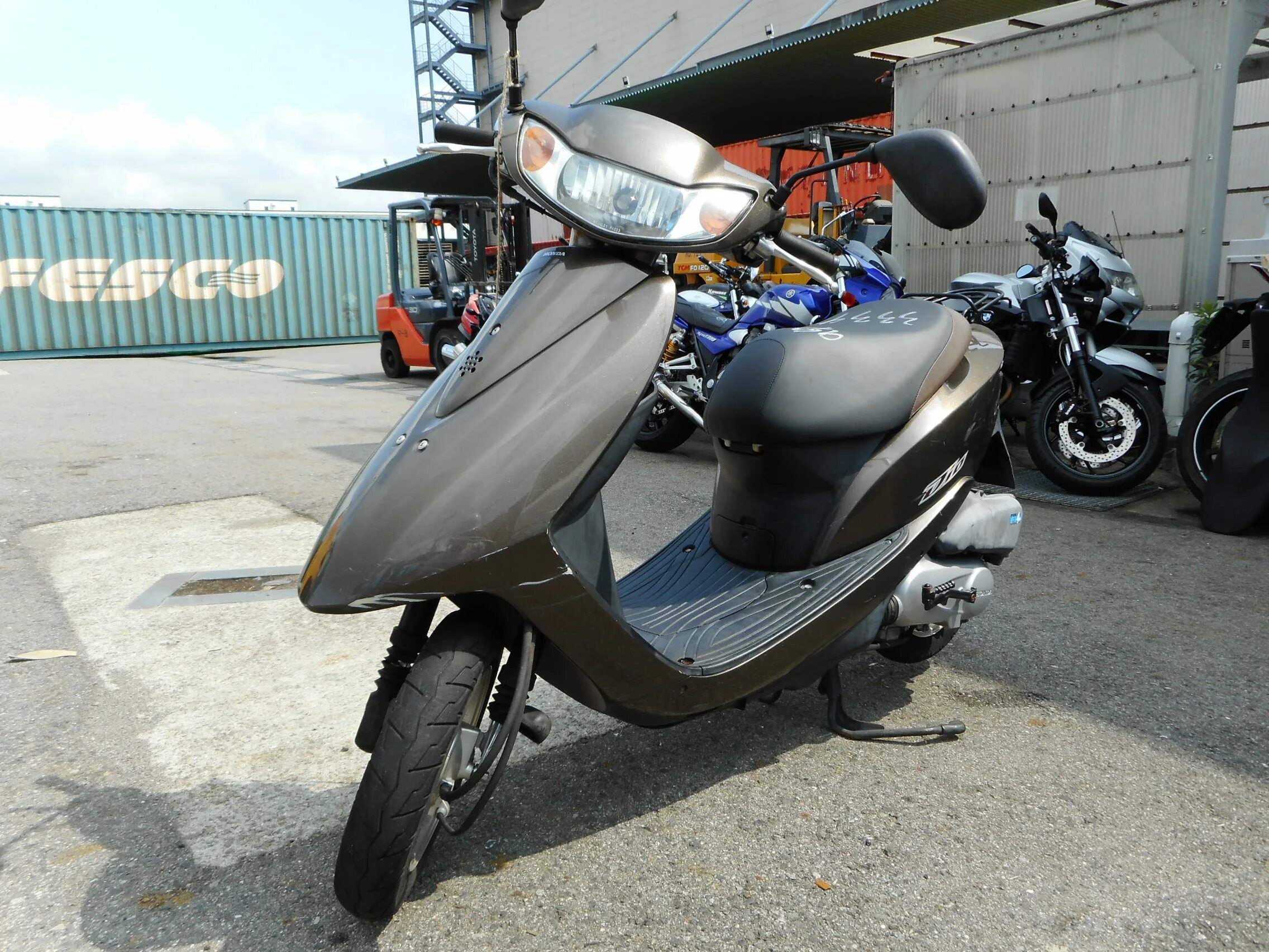 Мопед honda dio af27. Мопед хонда фит. Хонда дио af 35 zx. Скутер honda dio af27 fit. Honda af 27.