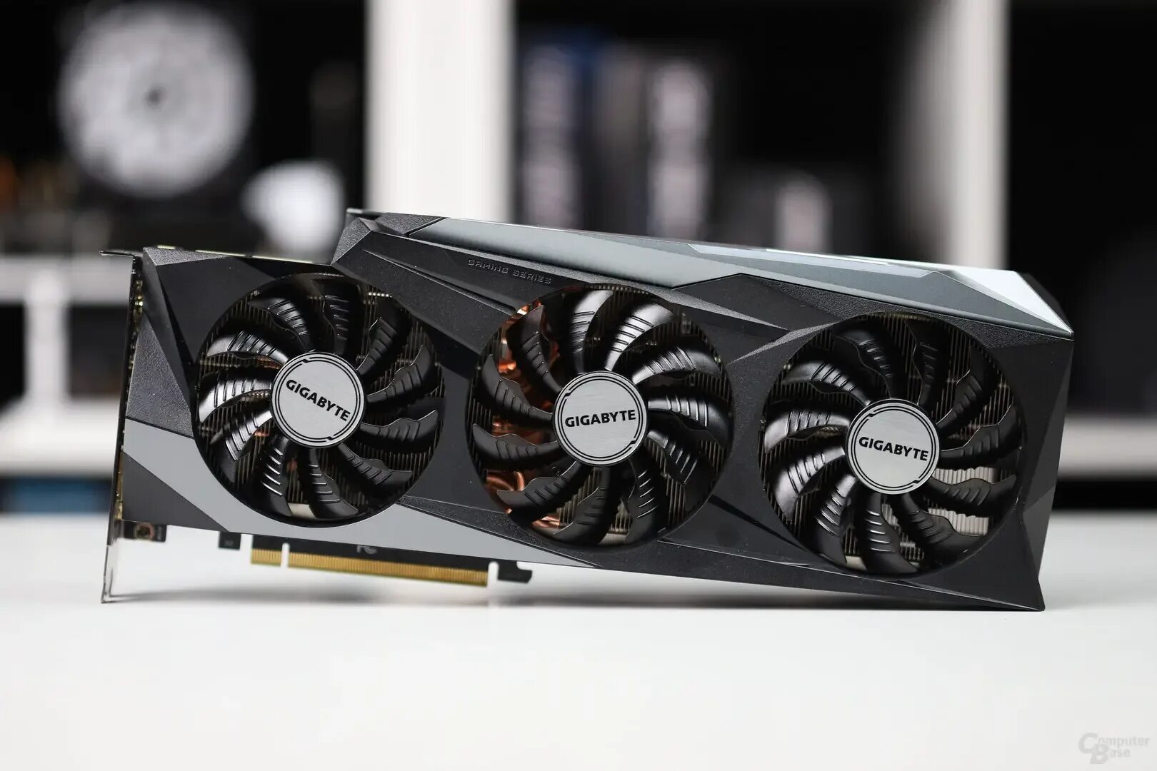 Gigabyte geforce rtx 4070 ti super eagle. Rtx 3090 gigabyte. rtx 3090 ti gigabyte. видеокарта rtx 3090 ti. gigabyte rtx 3090 gaming oc.