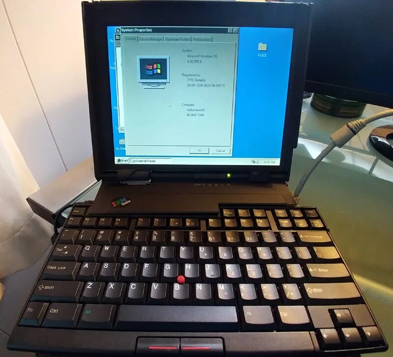 THINKPAD 701c. Ноутбук 1995. IBM 701. Ноутбук своими. Ibm c