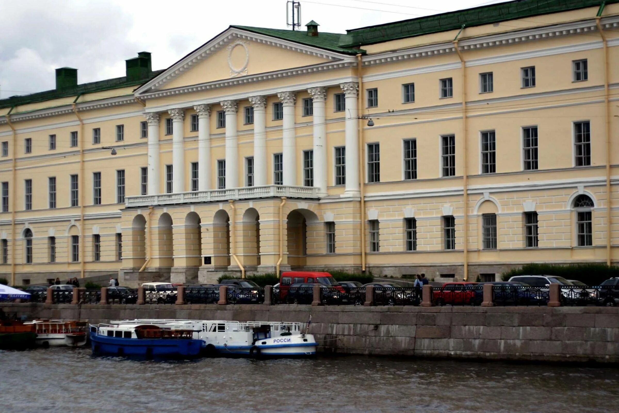 библиотека имени маяковского спб. центральная городская публичная библиотека им. екатерининский институт санкт-петербург. библиотека маяковского санкт-петербург. российская национальная библиотека наб реки фонтанки 36.