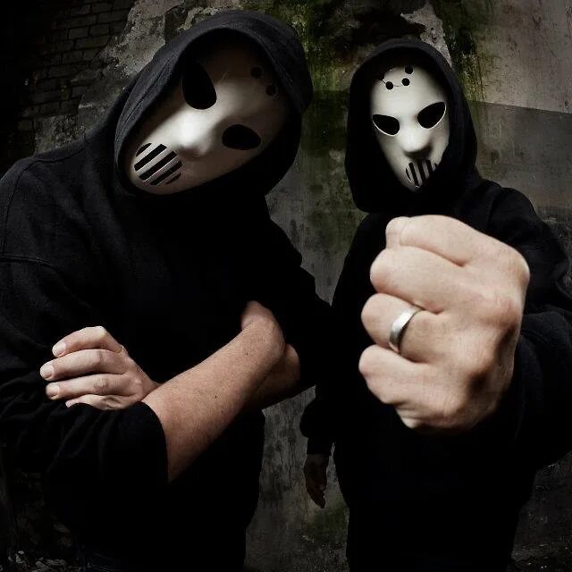 Два парня в масках. Angerfist. Angerfist 2022. Angerfist retaliate. Двое в масках.