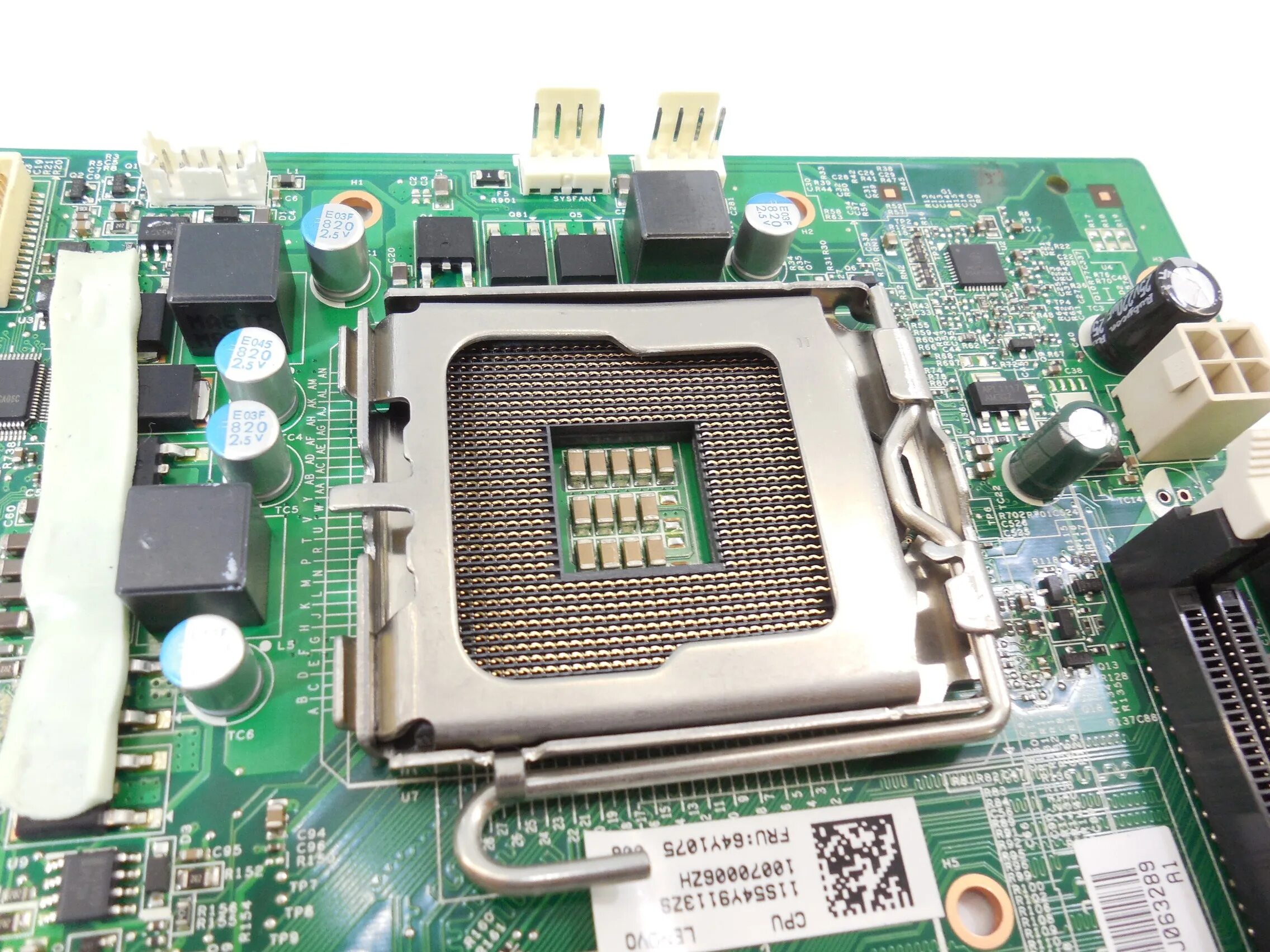 Под intel. Сокет lga775 процессоры. 775 сокет материнская плата. сокет амд 775. материнская плата intel 775 сокет.