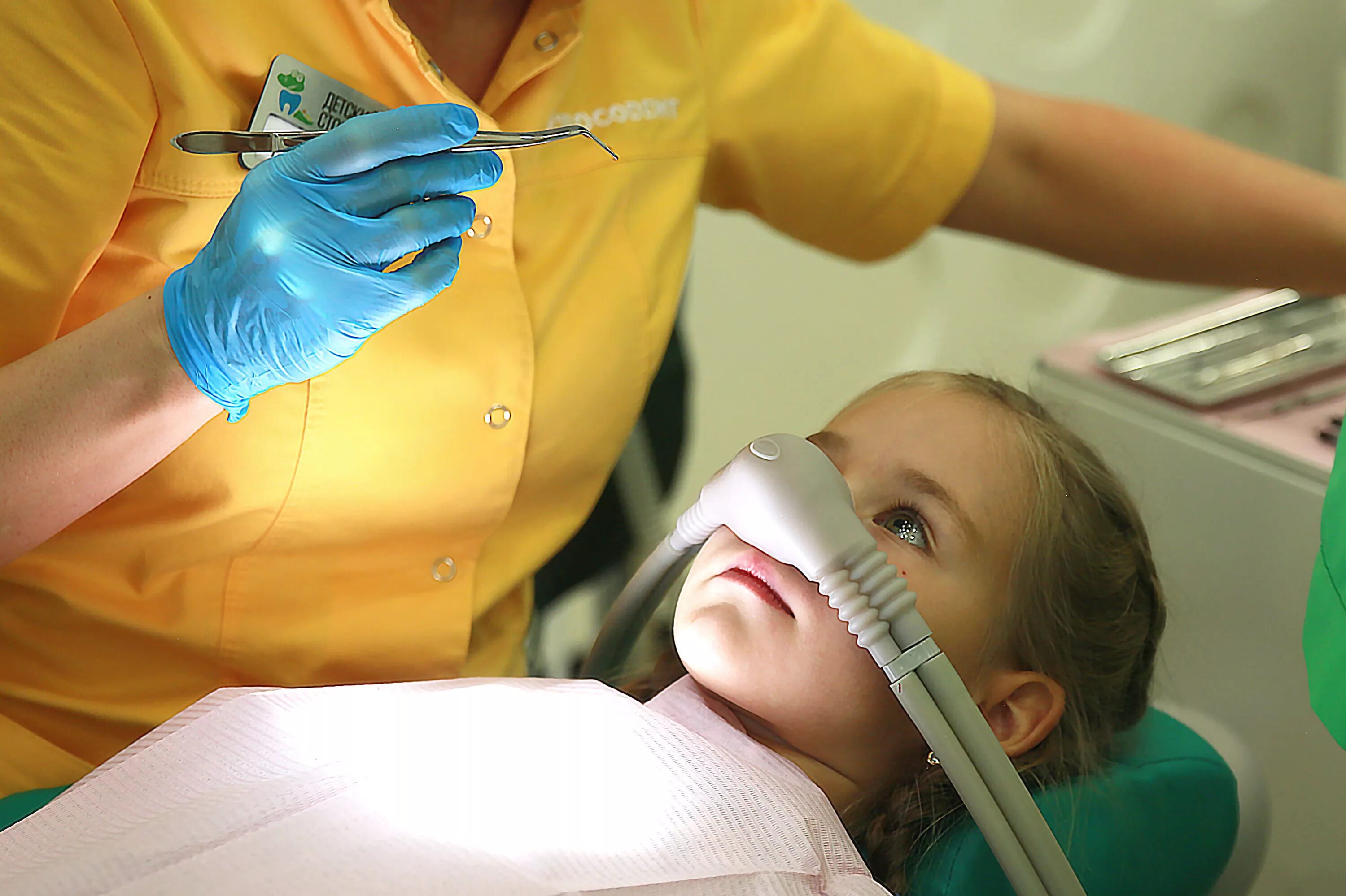 Детская анестезиология. Детская стоматология наркоз Севоран. Седация в стоматологии для детей. Анестезия в детской стоматологии. Общая анестезия в стоматологии.