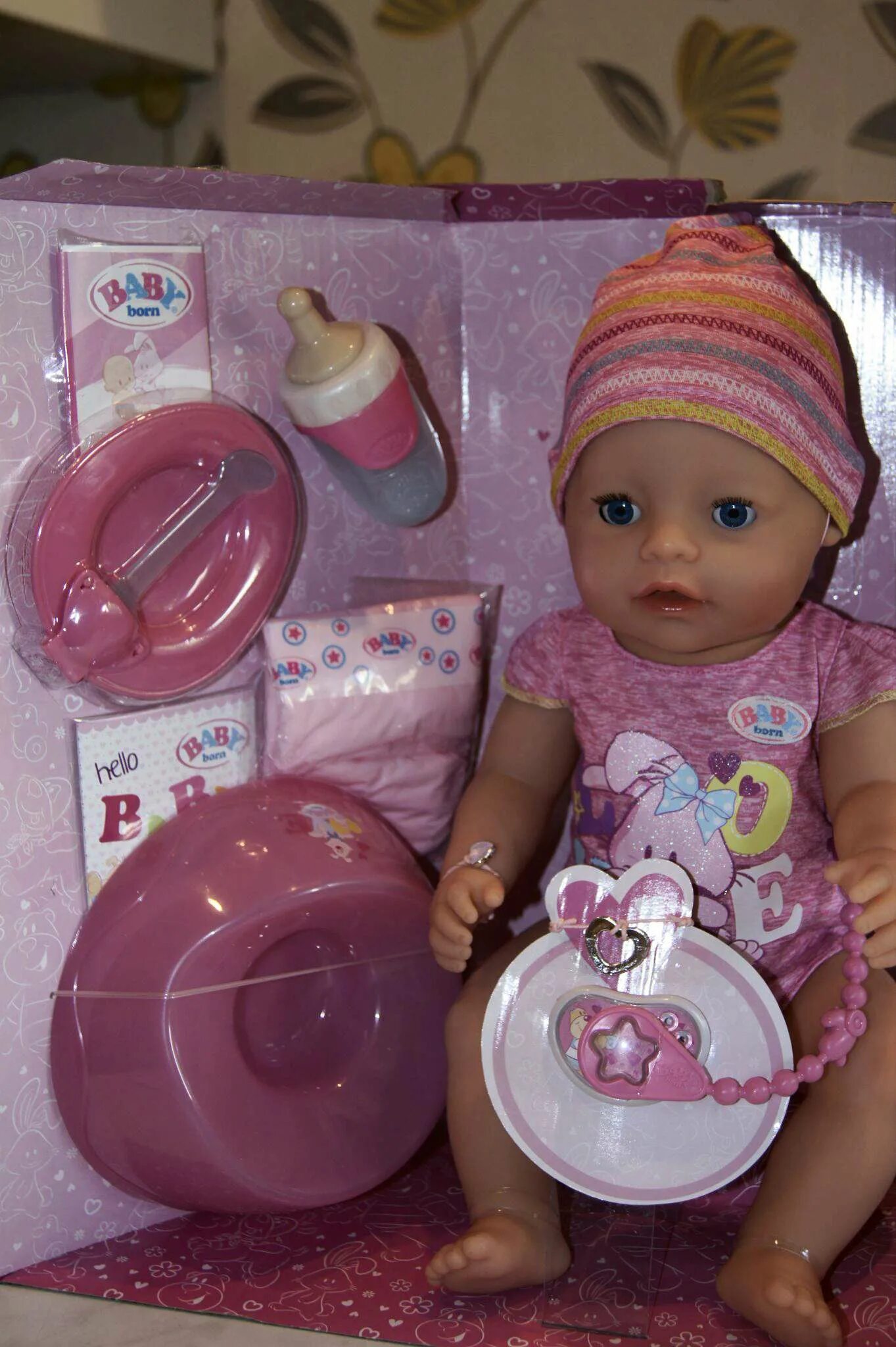 Пупс zapf creation baby born. Zapf creation baby born 702-987. Кукла беби борн интерактивная. Одежда для беби бона. Беби борн zapf creation.