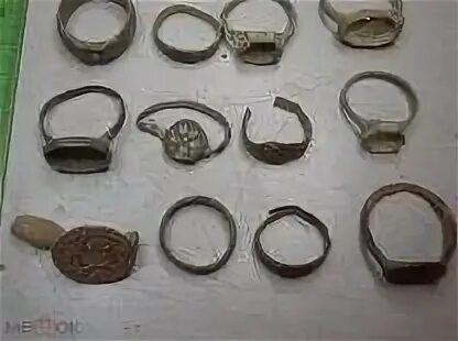 Старинные кольца. Бронзовые кольца старинные. Бронзовые кольца антиквариат. Старинный перстень.