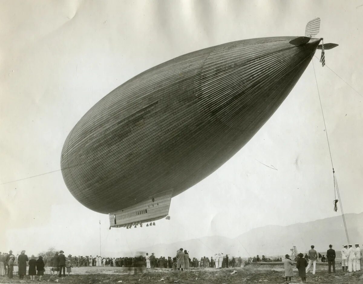 Жиффар дирижабль. Первые аэростаты. Анри́ жиффа́р дирижабль. — дирижабль. Первый дирижабль в мире.