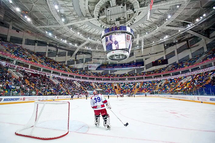 Сайт мегаспорт челябинск. Мегаспорт Арена хоккей. Арена Мегаспорт 2007.