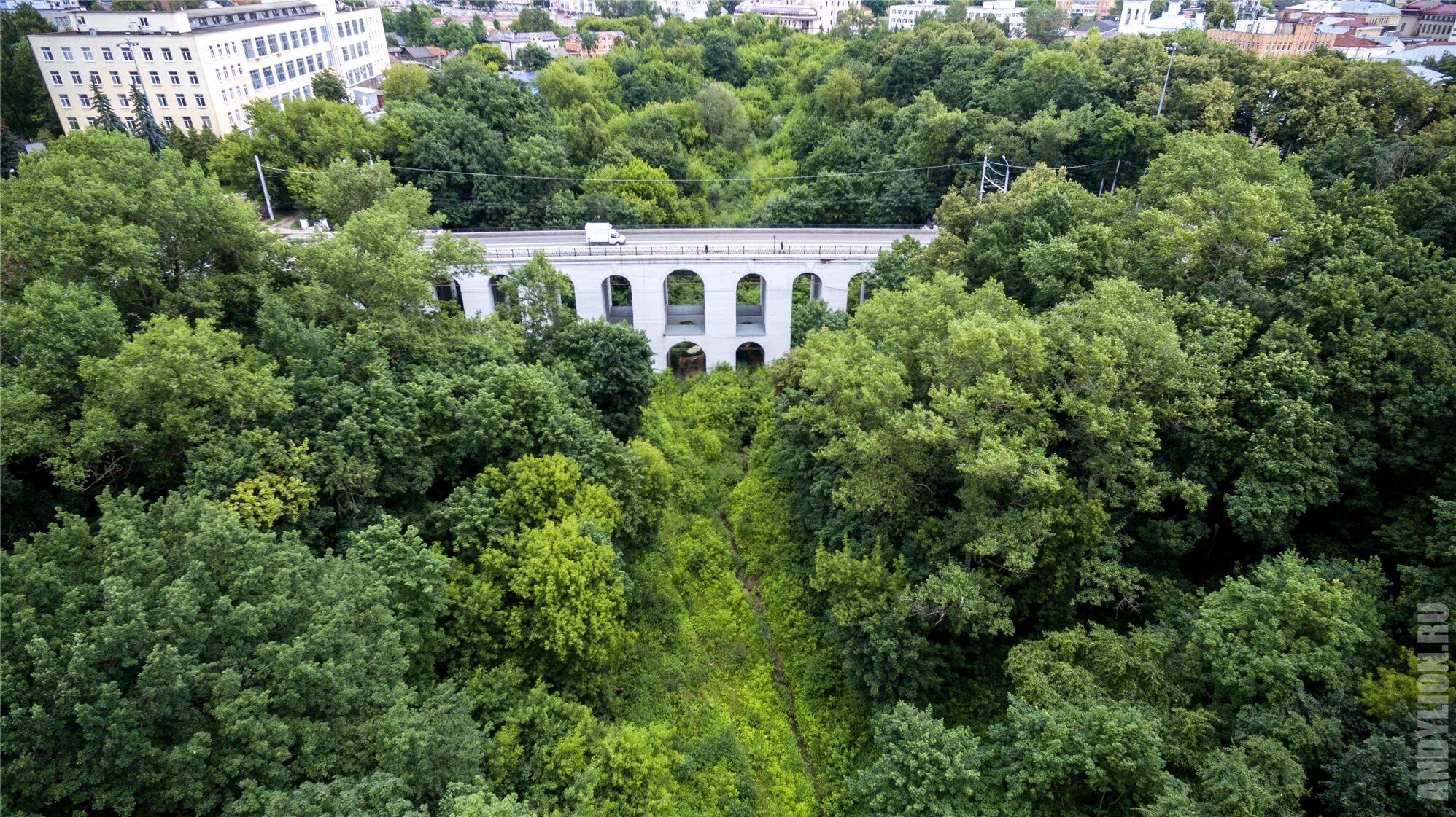 Калужский овраг. Мост калуга березуевский. Калужский овраг. Калужский овраг. Каменный мост калуга.