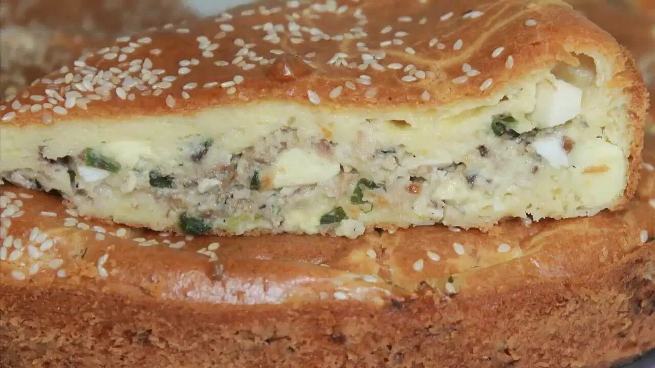 Пирог с консервы и рисом. Пирог с рыбой. пирог с рисом и рыбными консервами. пироги с консервой и яйцом. заливной пирог с капустой и рыбными консервами.