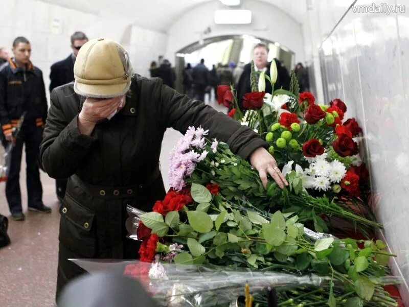 Теракт в метро москва парк культуры