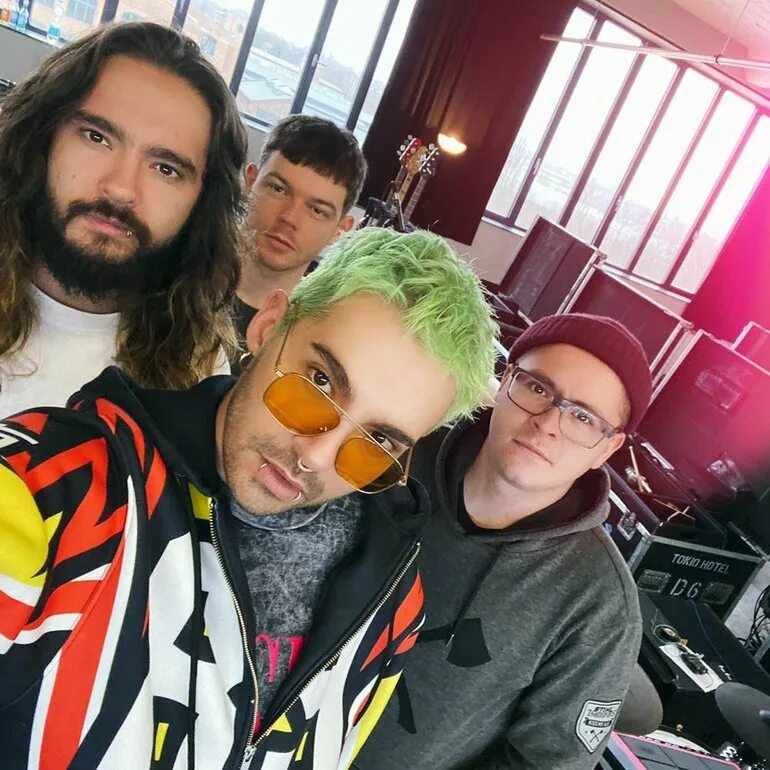 Токио отель группа. Токио хотел группа сейчас. Группа tokio hotel 2022. Токио группа сейчас. Tokio hotel сейчас.