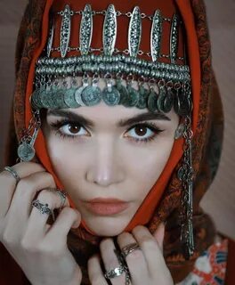 Черные глаза на армянском