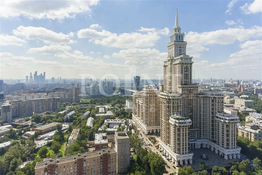 Б триумф. Триумф палас москва смотровая. жилой комплекс в сталинском ампире. викторенко 21. екатеринбург жк в стиле сталинского ампира.