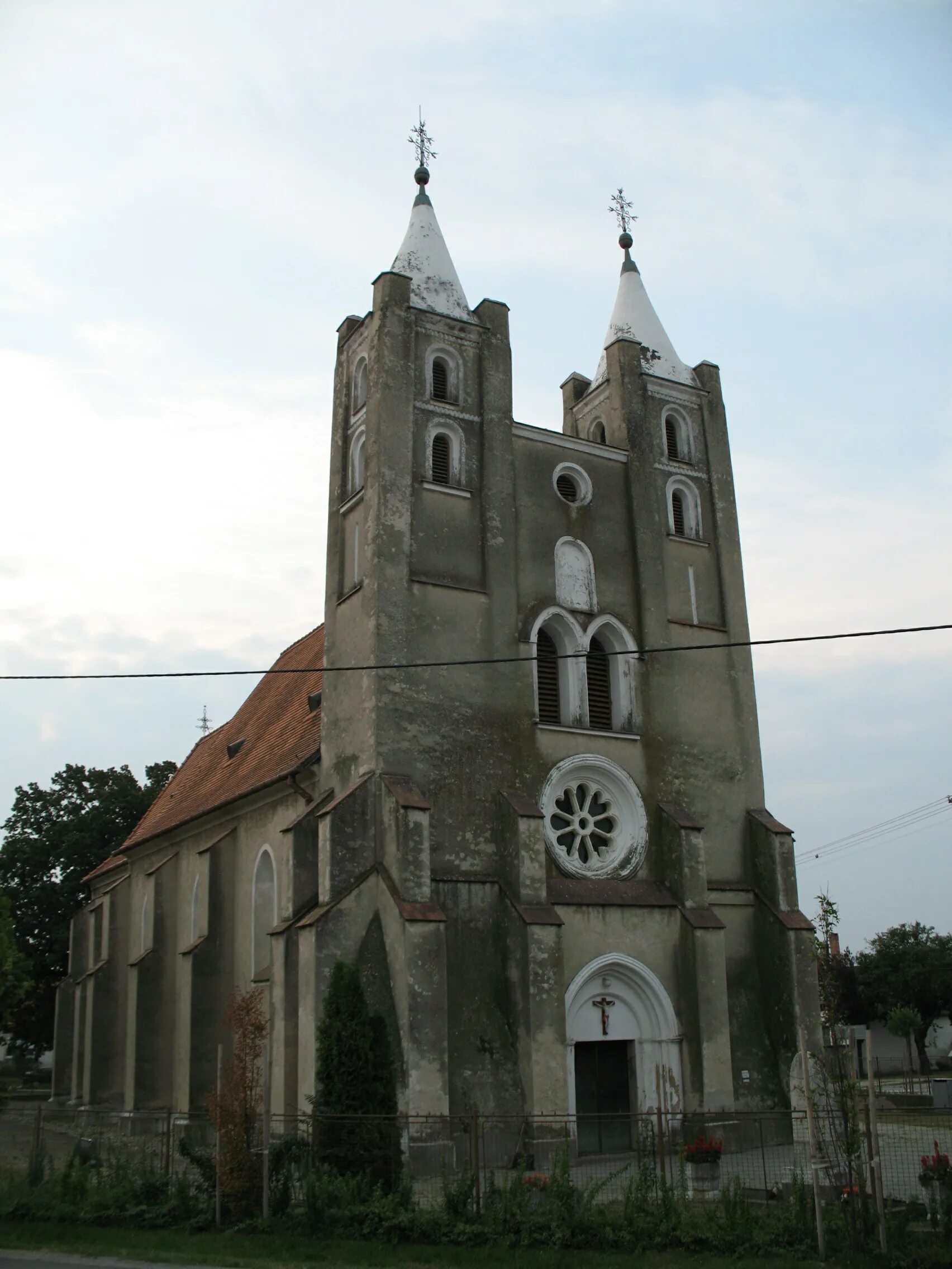 Дунайска стреда. Дунайска стреда словакия фото. Дунайска стреда город. Словакия город прьевидза. Дунайская стреда в словакии.