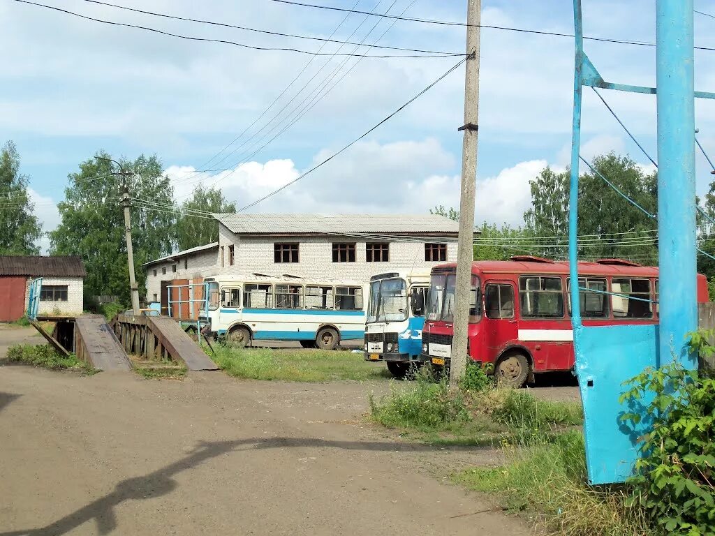 Город Зуевка Кировской области. Станция Зуевка Кировская область. Зуевка глубинка Кировской области. Автовокзал в Зуевке Кировской области. Подслушано зуевка вконтакте