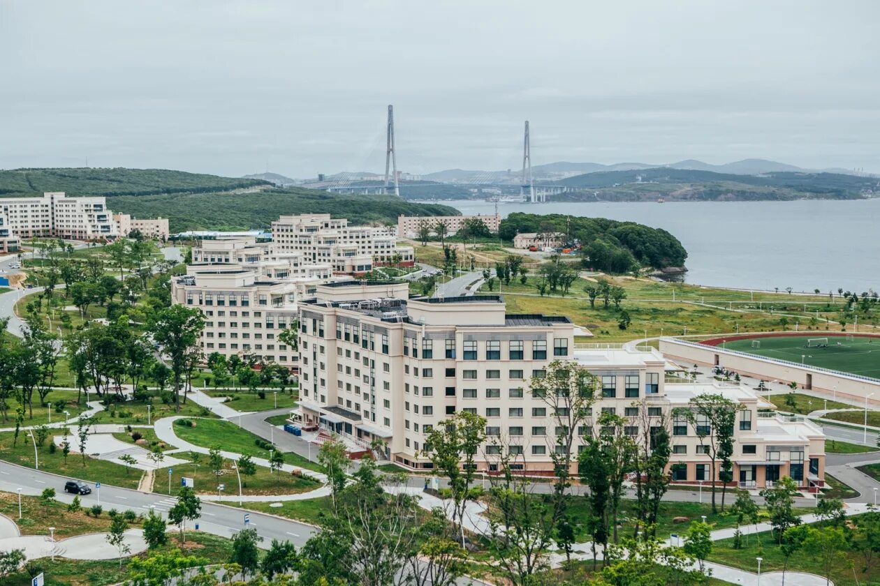 Кампус университета двфу. Кампус двфу остров русский. Кампус двфу. Кампус дальневосточного федерального университета. Владивосток русский остров университет кампус.