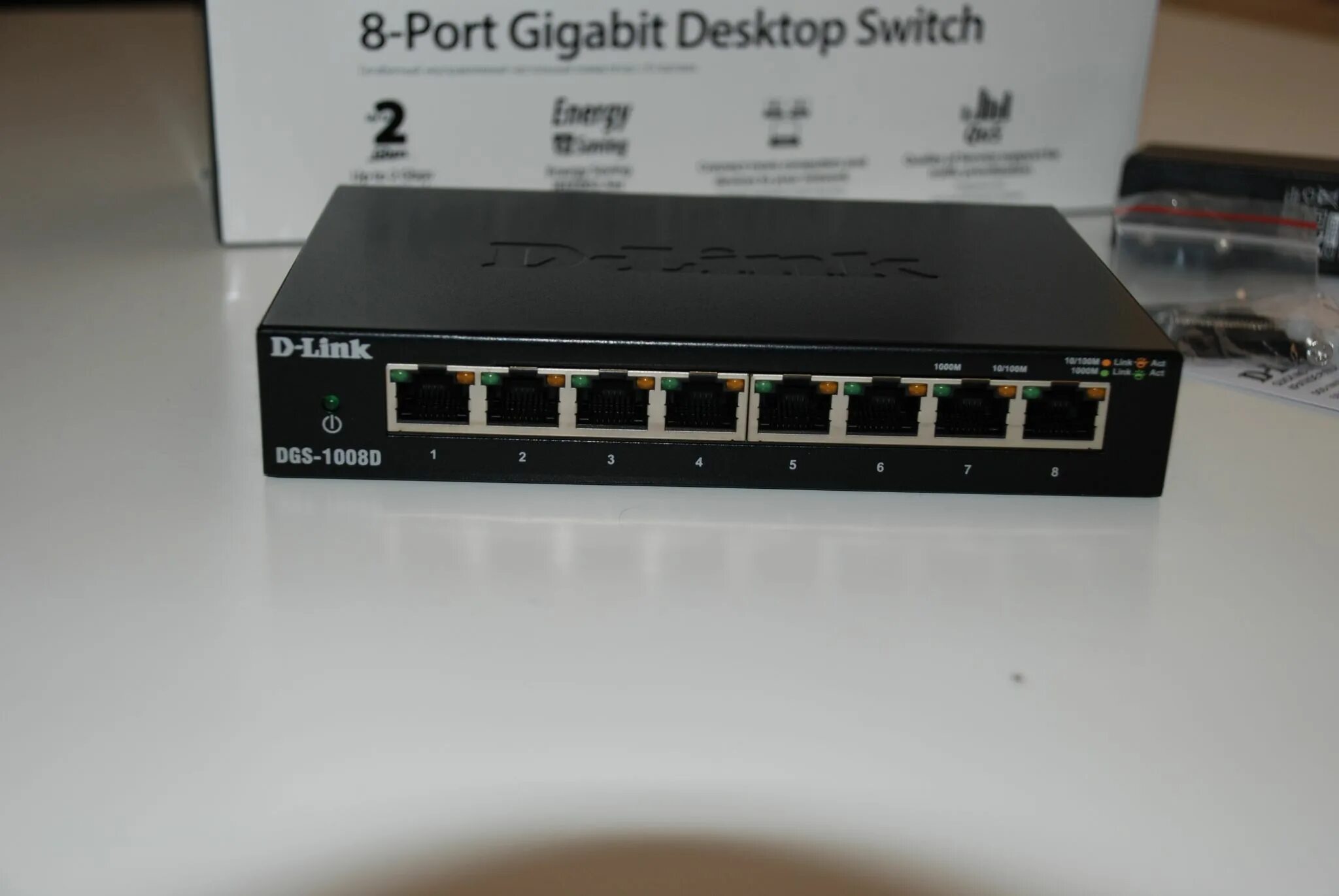 Коммутатор d link dgs 1008d. Коммутатор d-link 1008d. d-link dgs-1008dj3a. коммутатор d-link dgs-1008dj2a 8 портов 1гбитсек.