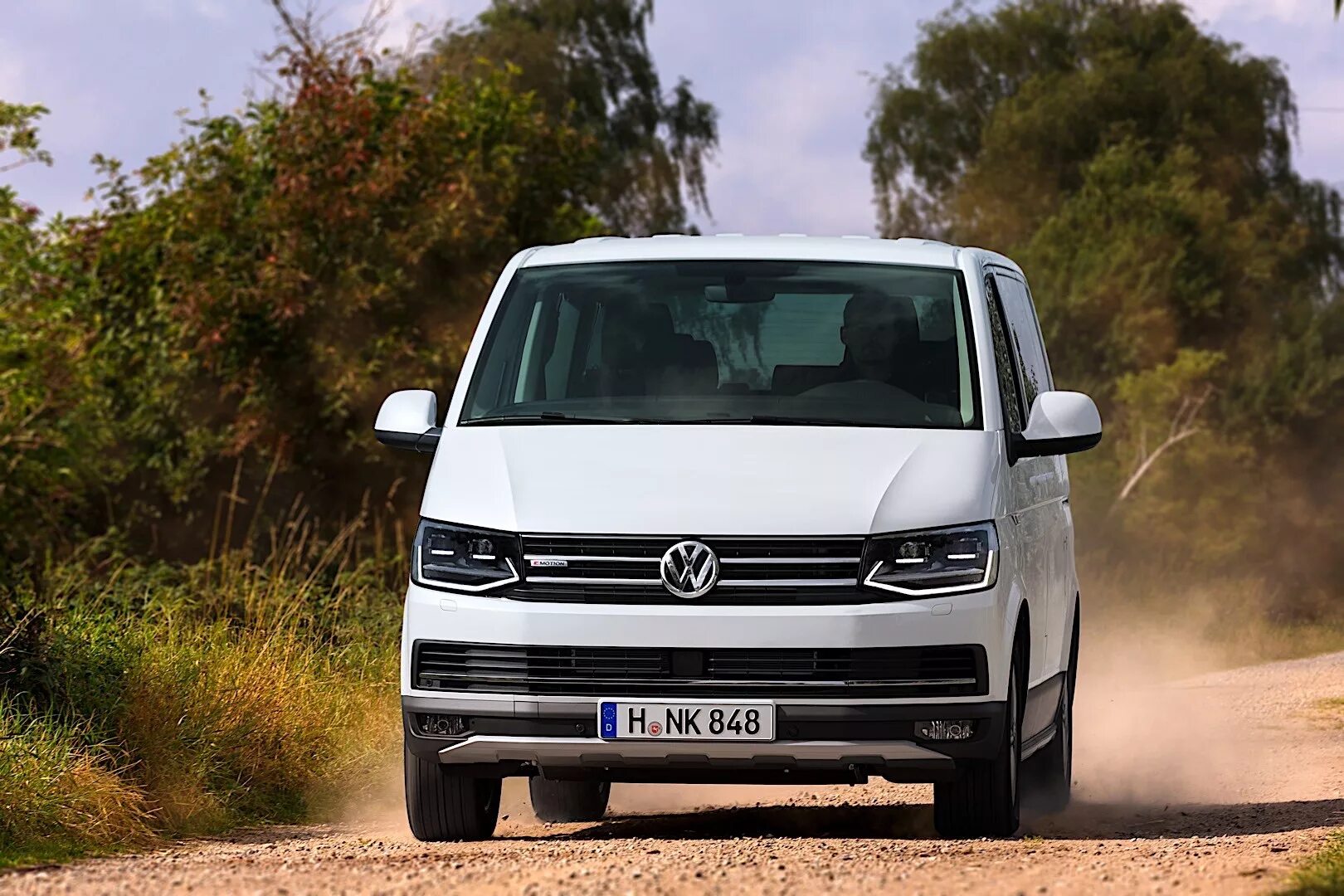 Аналог volkswagen. Фольксваген Multivan t6. Фольксваген Транспортер т6. Volkswagen Transporter (t6) Мультивен. VW t6 Panamericana.