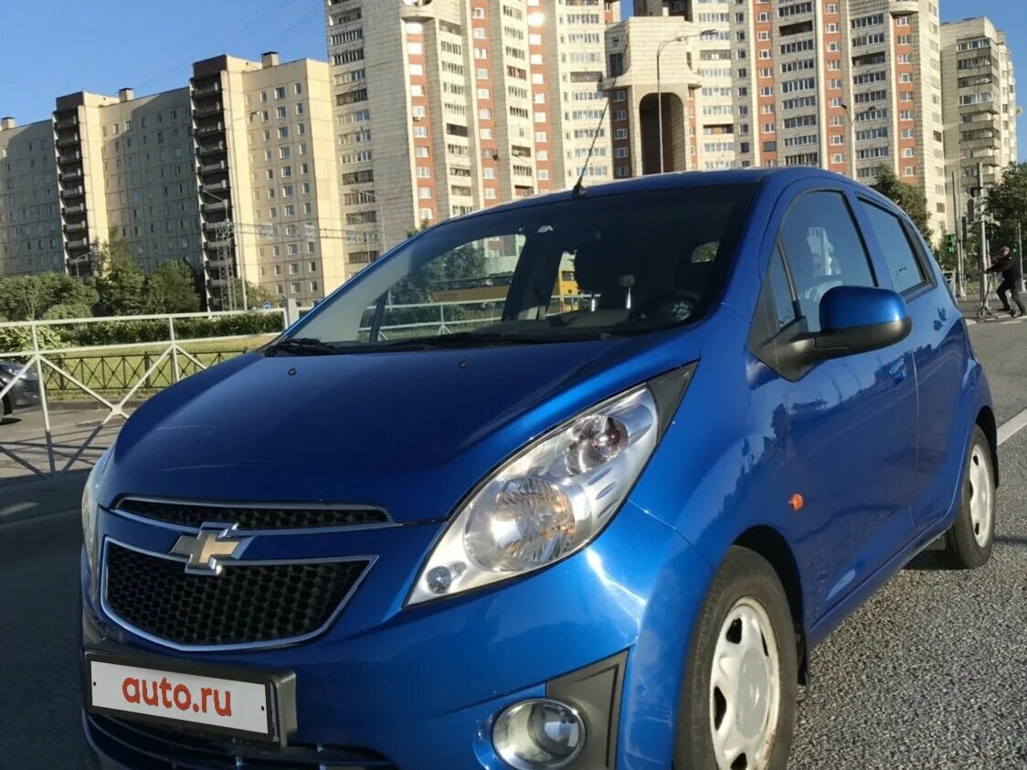 Шевроле Спарк 2012 красный. Шевроле Спарк синий. Chevrolet Spark автомат. Шевроле Спарк синяя автомат. Шевроле спарк купить новый