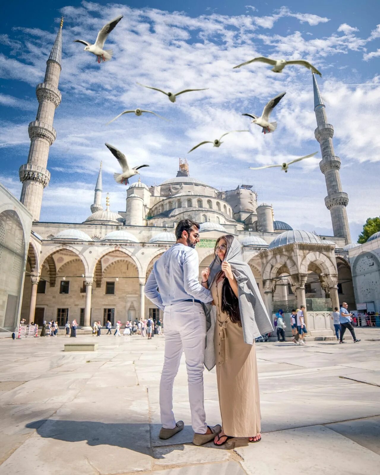 Travel турция. Стамбул Турция. Турция путешествие в Стамбул. Стамбул город влюбленных. Влюбленные в Стамбуле.