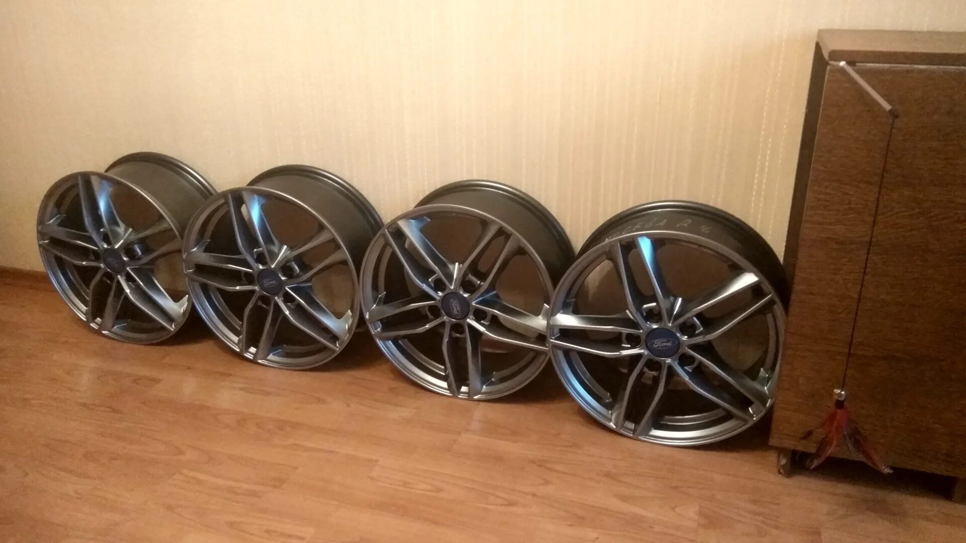 Литые диски на питбайк 12/12. Литье 12. Диски ока 3x98 r13. Диски ока литые 3x98 r13. Диски всмпо r13 для оки.