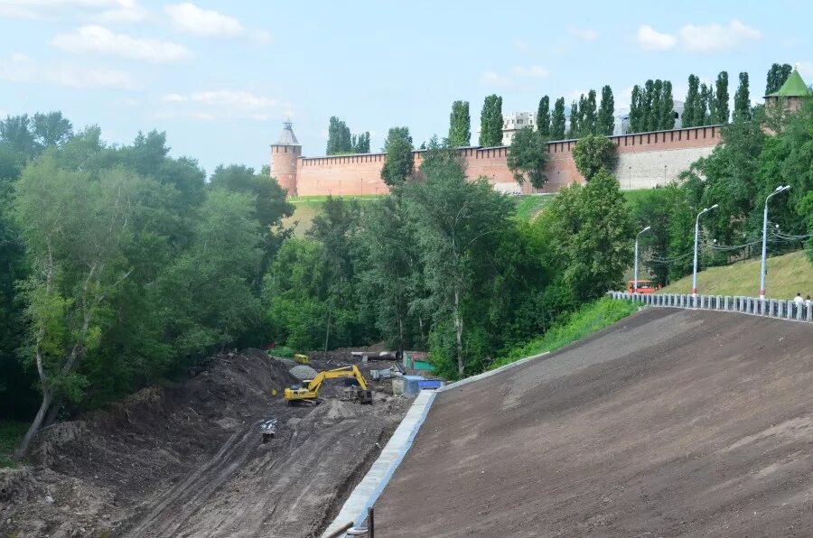 застройка оврагов. почаинский овраг нижний новгород благоустройство. почаинский овраг нижний новгород. террасный парк нижний новгород почаинский овраг. улица почаинский овраг нижний новгород.
