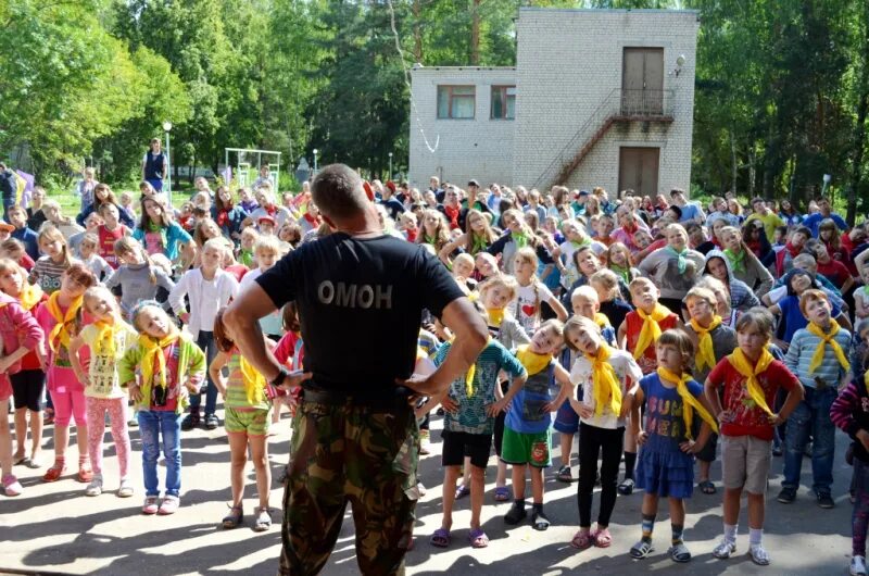 Лагерь огонек светлогорск. Огонёк Иваново лагерь. Детский лагерь огонек Ивановская область. Лагерь огонек Уфимский район. Лагерь зеленый огонек Ивановская область.