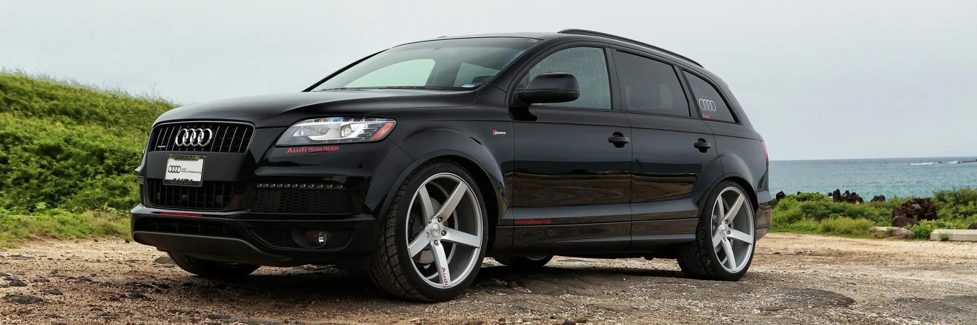 Audi q7 22. Диски ауди ку7. Audi q7 r22. Audi q7 2012 r22. Audi q7 black r22.