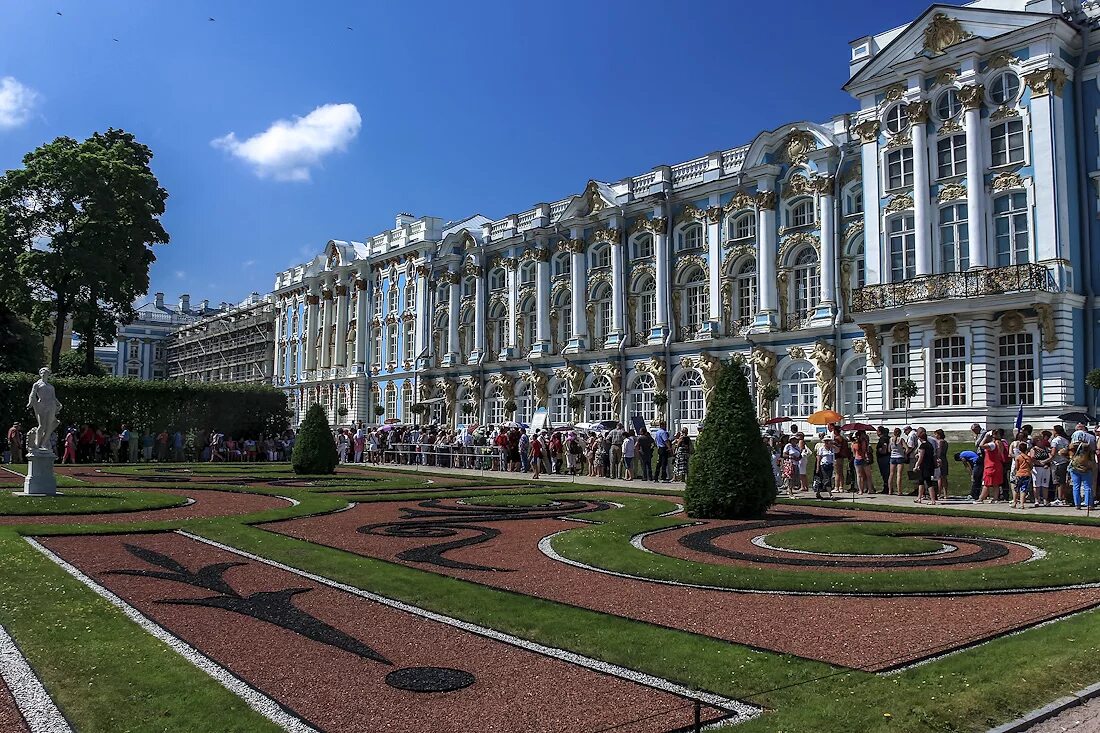 Окрестность санкт петербурга фото. Екатерининский дворец Барокко. Екатерининский дворец в Санкт-Петербурге. Пушкин Царское село Екатерининский дворец. Большой Царскосельский дворец Барокко.