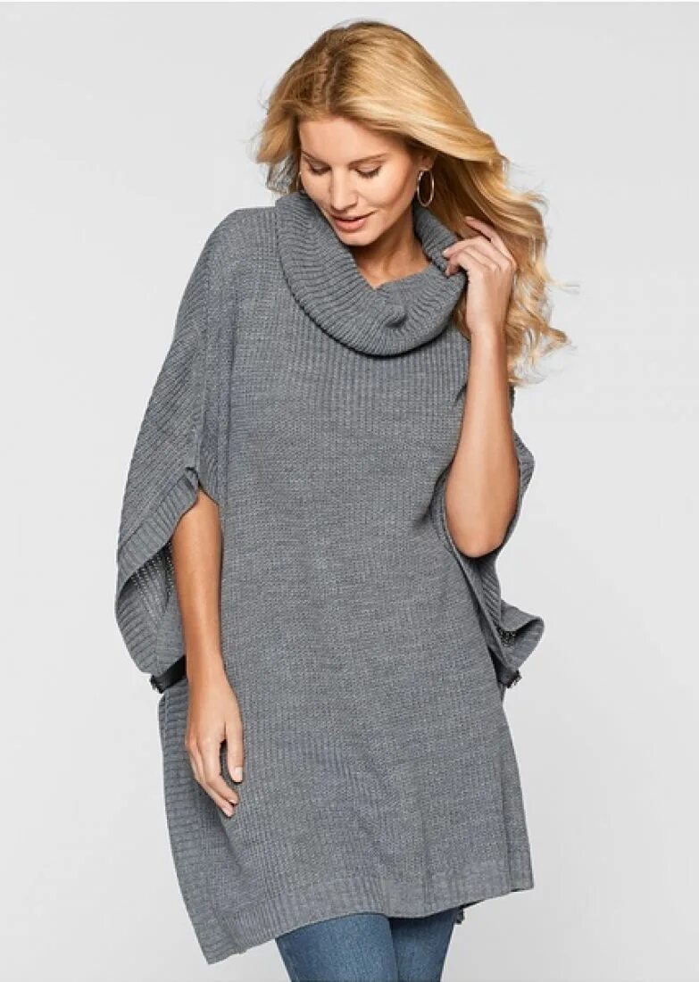 Летнее трикотажное платье для полных женщин. Вязаные платья для полных. Теплые платья для полных женщин. Плюс сайз фешион. Вязаное платье плюс сайз.