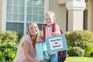 Vanessas first day at school. First day of school. 1st day at school. first day at school. back to school картинки.