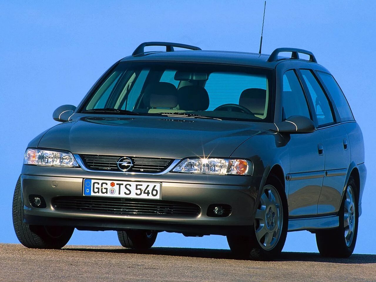 Opel Vectra b универсал 1999. Opel Vectra универсал 1999. Opel Vectra 2000 универсал. Опель Вектра 1999 универсал. Выпуск вектра б