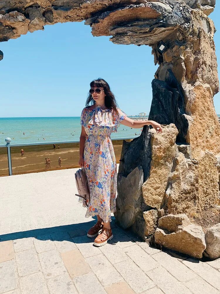 Дагестан каспийск дербент. Дагестан г. Дагестан каспийск дербент. Каспийское море дербент каспийск. Дагестан дербент набережная.