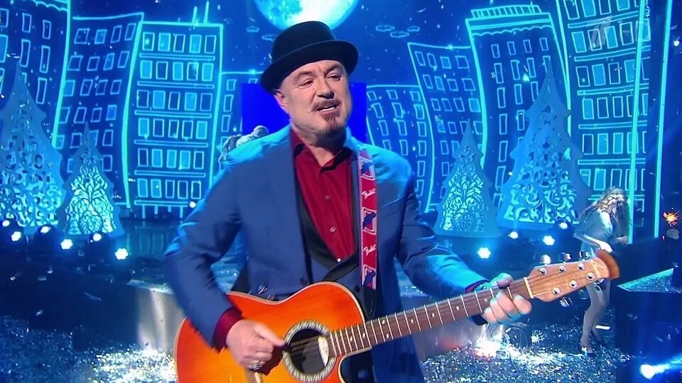 Видение леонидов. Максим леонидов 2025. леонидов новогодняя ночь на первом 2025. максим леонидов видение. новогодняя ночь на первом 30 лет спустя.
