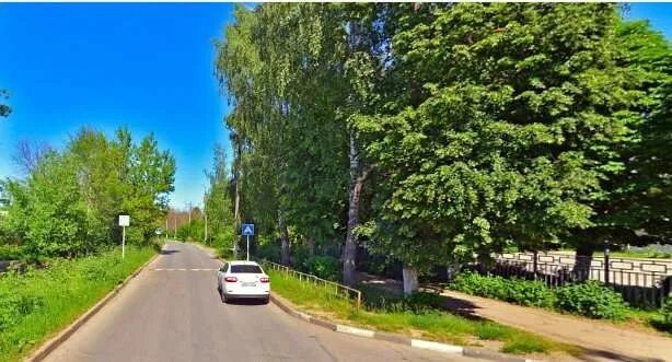 Кафе люкс в городе новомосковске. Демкина 6 новомосковск. Аякс новомосковск. Улица дёмкина новомосковск. Новомосковск парковый проезд 4а.