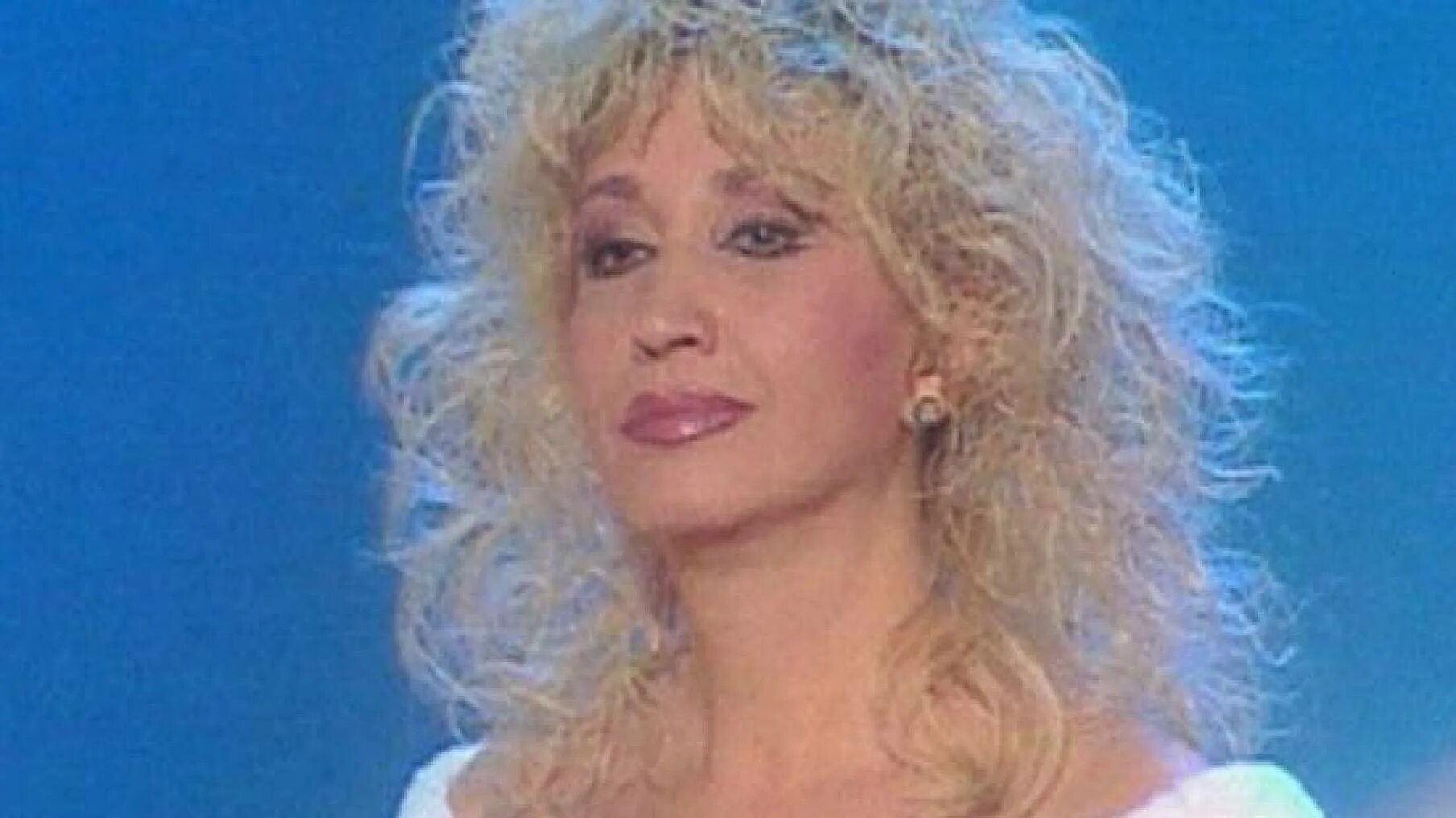 Аллегрова были белее. Лала георгиевна аллегрова. аллегрова маска лицо.